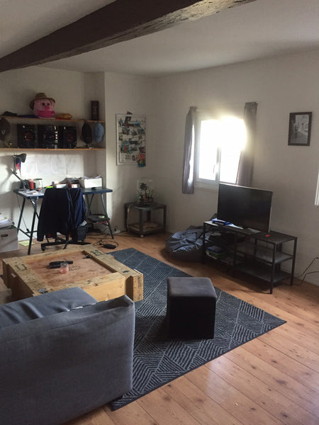 Bonjour, <br />Je loue mon appartement situé en plein centre de Bordeaux. Idéal  Bordeaux, France Appartement Duplex Bordeaux Centre Entire rental unit vacation rental 35487921