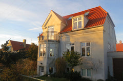 Smuk villa i København Amager. 500 m fra dejlig strand og 200m fra metro (8 min  Copenhagen, Denmark stor villa tæt på centrum, strand og metro Entire villa vacation rental 16566461