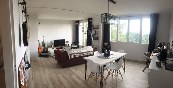 Appartement de 55m2 avec balcon entièrement rénové au pied du tramway. <br />Sit Mérignac, France T2 de 55m2 avec balcon au pied du tramway. Entire condo vacation rental 25349751