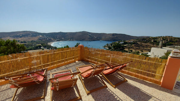 It is a summer family house in the north of KEA (TZIA ) island on the place name Attica, Greece Floating terrace - Αιωρούμενη Βεράντα . Entire home vacation rental 16911431