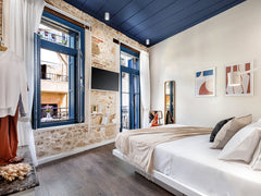 New charming apartment with PRIVATE BALCONY, fully renovated of a 14th century b Chania, Greece New boutique Venetian apt with balcony in Old Town Entire rental unit vacation rental 613022074315827065