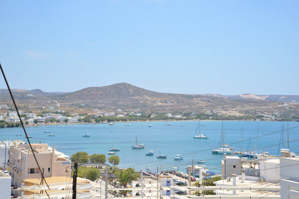 Το διαμέρισμα Viktoria πρόκειται  για ένα χώρο στο λόφο του Αδαμαντα, κάτω από τ Greece Viktoria Entire rental unit vacation rental 26563343