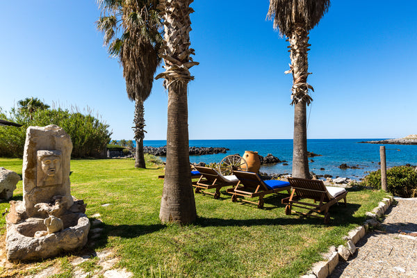 An elegant and cozy beachfront stone Villa with the unique views of the sea is p Rethimnon, Greece Villa Proto Helidoni - A cozy beachfront  Villa Entire villa vacation rental 40714731