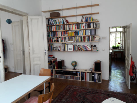 **kurzfristige Zwischenmiete** 80m2 Altbau von 25.5.-16.6<br /><br />Wir fahren  Vienna, Austria Cosy Viennese-style flat Entire rental unit vacation rental 18838480