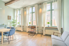 Bright and beautiful Triplex House on the most charming square of the city. The  Antwerp, Belgium The Hendrik Lodge in Heart of Antwerp Entire rental unit vacation rental 42580071