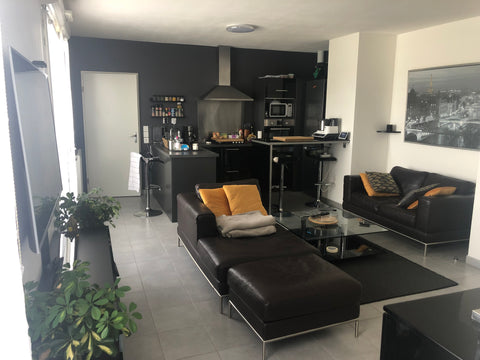 Appartement de 70 m2 avec balcon de 30 m2  <br />Proche de toutes commodités !<b Ambès, France Appartement D’Hôtes Entire condo vacation rental 33991107