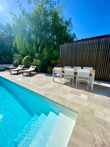 Amusez-vous avec toute la famille dans ce logement chic.<br /><br /><b>Other thi Saint-Médard-en-Jalles, France La Villa « M » Entire villa vacation rental 639150934122602128