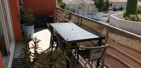 Appartement T2, situé dans une petite résidence sécurisée (portail électrique po Artigues-près-Bordeaux, France Calme et verdure à 10 minutes de Bordeaux Entire rental unit vacation rental 43174908