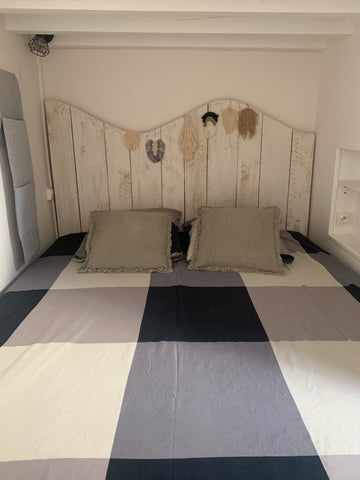 Appartement en hyper centre de Bordeaux à moins de 5 minutes à pieds dès quincon Lorient, France Appartement en hyper centre de bordeaux !!! Entire rental unit vacation rental 31921126