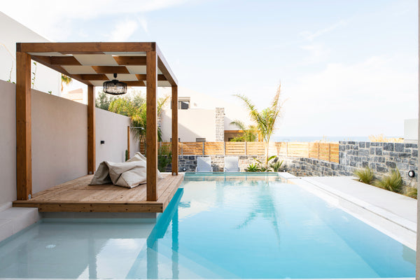 There are four words to describe “Al Mare Selective Accommodation”: <br />Beach,  Aria al Mare.Private Beach sunbeds and umbrellas! Entire villa vacation rental 553477750733512792