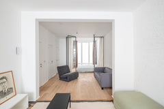 Prachtig, lichtrijk en groen, nieuw gerenoveerd gelijkvloers appartement in hist  Prachtig gelijkvloers design appartement Entire condo vacation rental 678775238093343240