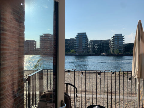 Oplev 180 graders udsigt fra denne fantastiske lejlighed ved havnen, der har alt Copenhagen, Denmark Amazing waterfront apartment with best location Entire condo vacation rental 694954170189902180