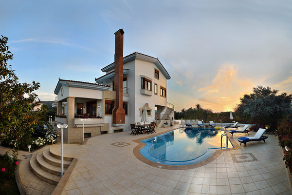 Villa Nikis is approved by Greek Tourism Organisation & managed by 
