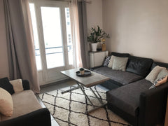 Luminous flat 58 m², 2 balconies, 2 bedrooms and 3 beds. Very close to the subwa  Flat near subway line D (300 m) Entire rental unit vacation rental 18995831