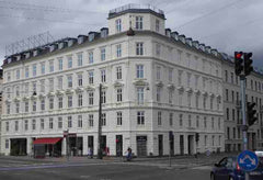 This apartment has everything you need to enjoy your stay in Copenhagen.<br /><b Copenhagen, Denmark Modern apartment in  downtown CPH Entire rental unit vacation rental 16638369