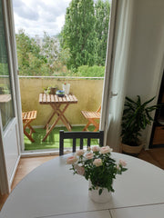 Je vis actuellement dans ce T3 que j'ai décoré et aménagé avec plaisir. Vous aur Bordeaux, France Grand T2 bien situé pour visiter la Gironde Entire condo vacation rental 43802233