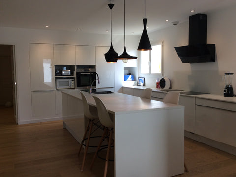 Maison de 100m2, avec terrasse. Idéale pour famille 2 adultes et 2 enfants.<br / Eysines, France Maison 100m2 avec terrasse et jardin, près de Bdx Entire home vacation rental 20144247