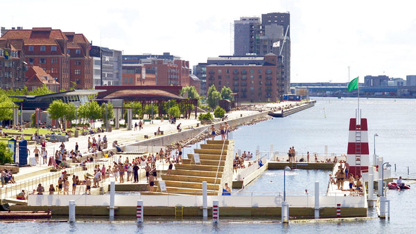 Big, bright and modern apartment with all needed facilities and a big balcony. C Copenhagen, Denmark Super central and lovely apartment w/ big balcony Entire rental unit vacation rental 16420677