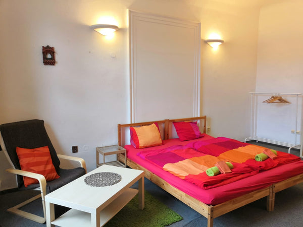 Enjoy staying in historical building in old center of prague; old town squire,Ch Prague, Czechia 3 Min walk to old town square C Private room in rental unit vacation rental 33961118