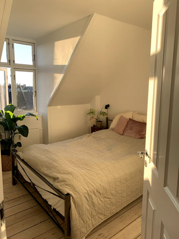 The appartment is perfect for a couple or two friends traveling. It is placed in Holte, Denmark Lovely appartment in the center of Vesterbro Entire condo vacation rental 710730923946620202