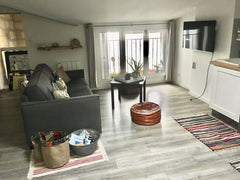 Au coeur du quartier Saint Michel, en plein centre-ville, au 4e et dernier étage Dubai, United Arab Emirates Studio au coeur du quartier de Saint Michel Entire rental unit vacation rental 648573831337192478