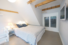 One room apartment  in a small charming, quit town house with king size bed, sma Copenhagen, Denmark Canal Apartment 3 Entire serviced apartment vacation rental 704055184428110527