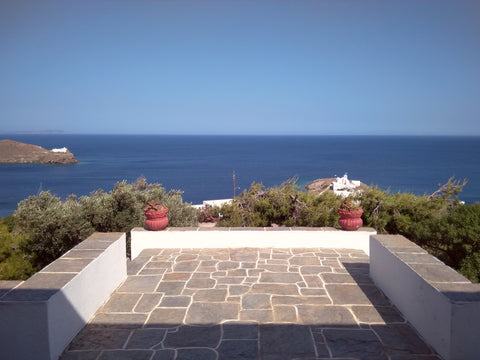 &zwj;<br /><br /><b>The space</b><br />The house is situated on a 2,800 square m England, United Kingdom Stunning House in Sifnos Island, Chrisopigi Entire cottage vacation rental 40610594