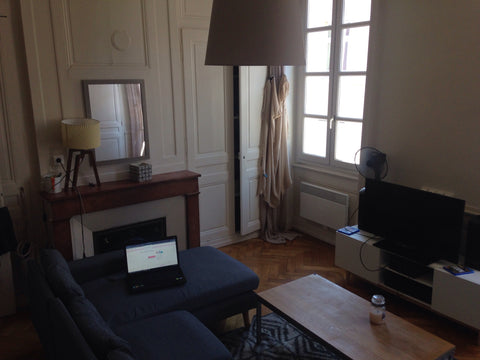 appartement ancien refait à neuf de 50m2 parfait pour un petit séjour à Lyon, <b Lyon, France Appartement charmant à Lyon Entire rental unit vacation rental 20241952