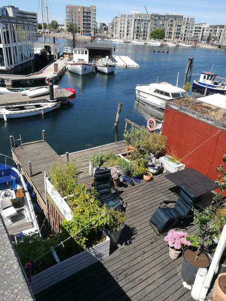 The boat house is situated in a beautiful secluded location on the water in Cope Copenhagen, Denmark 3-bedroom Boathouse in Copenhagen South Harbour Entire cottage vacation rental 17341239