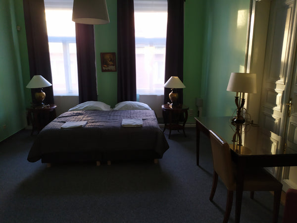 Cool designed room in appartman with shared bathroom and kitchen lockated in the Jesenice, Czechia Couple room in historical centre Private room in rental unit vacation rental 13068969