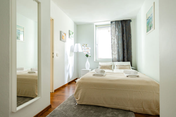 The newly renovated and very cozy apartment is located in a pulsing area of Vien Vienna, Austria Comfy & light-flooded Apartment Entire rental unit vacation rental 37268923