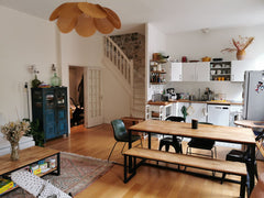 Situé en plein cœur des chartrons, ce logement familial est a 100m du jardin pub Bordeaux, France Bel appartement familial, cœur des chartrons Entire rental unit vacation rental 604199956484770969