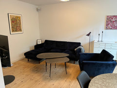 Moderne lejlighed centralt placeret tæt på offentlig transport og motorvej med p Copenhagen, Denmark Central beliggende lejlighed med gratis parkering Entire condo vacation rental 704327787707621090