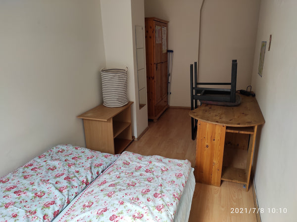 Hello, we would be happy to host You in our 4 bedroom apartment located just 5 m Prague, Czechia Private room in Prague's city centre Private room in rental unit vacation rental 44308854