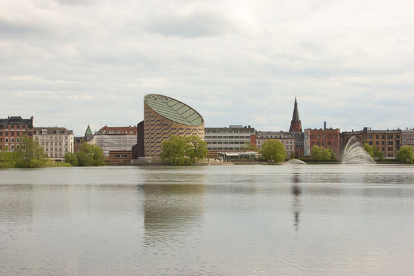 Enjoy a lovely stay in a spacious, light and airy single bed room, located in on Copenhagen, Denmark Light & Airy Single-Bedroom Private room in condo vacation rental 52840388