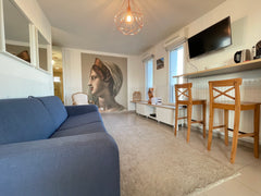 Studio 27sq for rent Bordeaux - Cité du Vin<br /><br /><b>The space</b><br />ACC  Comfortable studio for 2 with parking near Cité du Entire rental unit vacation rental 549078459451323046