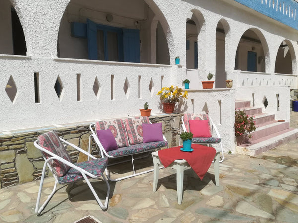 Fotini apartment is located very near to the sandy beach of the Made village jus  Fotini ap.,near the beach ,Made -Creta Entire rental unit vacation rental 29794565