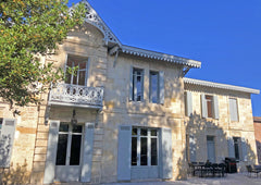 Exceptional mansion 10 minutes from the center of Bordeaux. <br />Settle down fo Bordeaux, France Villa Bengale historic residence 10 minutes from Entire townhouse vacation rental 660159236084061370