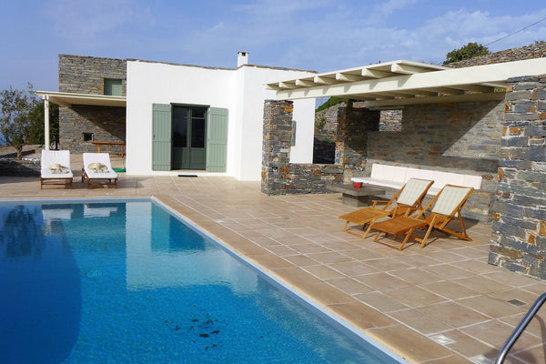 Villa Acorn, in the island of Kea, is 8 km from the port of Korissia and 2 km fr Brussels, Belgium Villa Acorn Entire home vacation rental 18286261
