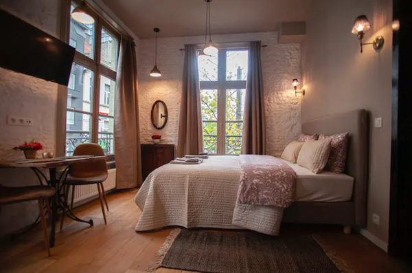 Luxury Suites Meir features accommodation with free WiFi.<br />All units include  Luxury Suites Meir no 2 Entire rental unit vacation rental 51678964