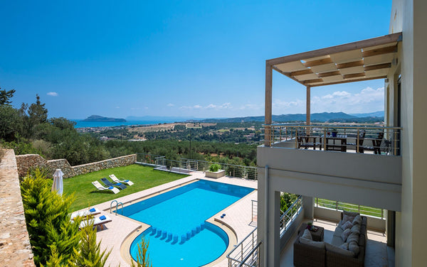Villa Iokasti is a brand new elegant & luxury 4-bedroom villa located with a hea Agios Nikolaos, Greece Villa Iokasti Entire villa vacation rental 29245402
