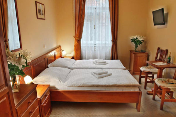 Enjoy the quiet room with private bathroom with a shower. It offers comfortable  Hlavní město Praha, Czechia Quiet Room near the Charles Bridge for 2 people Room in boutique hotel vacation rental 44266905