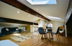 Beautiful guest room in a building of the 18th century, fully restored in the ru Bordeaux, France Bordeaux stone and period flooring rough beams Entire rental unit vacation rental 39773410