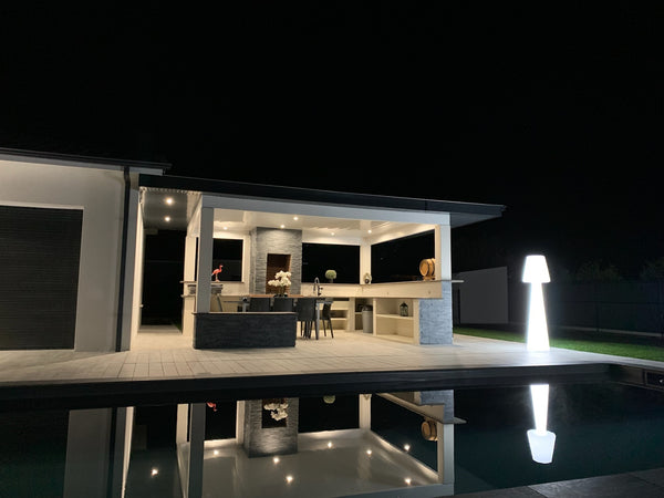 Venez vous dépayser dans notre maison de 160 m2 sur 1100 m2 de terrain avec jard  Maison avec piscine et jacuzzi - Bordeaux & Médoc Entire home vacation rental 546159490792623801