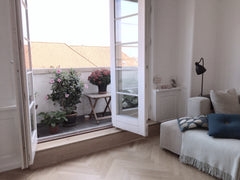 Dejlig lys istandsat herskabslejlighed i 100 år gammel ejendom - 120 m2  øverst  Frederiksberg, Denmark 5-room apartment - bright, spacious cozy n' quiet Entire rental unit vacation rental 10805106