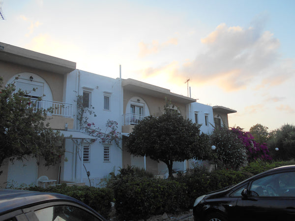 Located in a beautiful garden, full of flowers and trees, a qute studio with mod  Nikoleon Studio Entire rental unit vacation rental 27652033