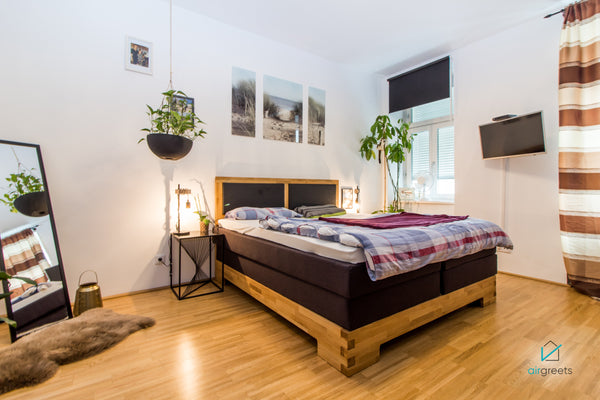 Very stylishly designed, brand new apartment in good location. Enough space for   BEAUTIFUL APPARTMENT IN VIENNA Entire rental unit vacation rental 36548697