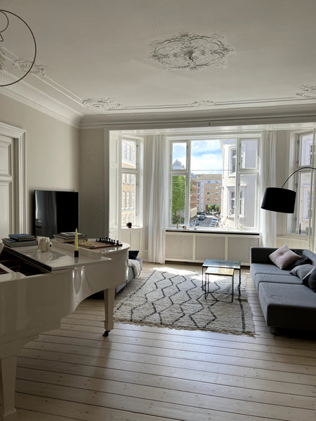 190 m2 newly renovated apartment in an old beautiful building in cosy Frederiksb Frederiksberg, Denmark Luxurious apartment in the center of Copenhagen Entire rental unit vacation rental 17009135