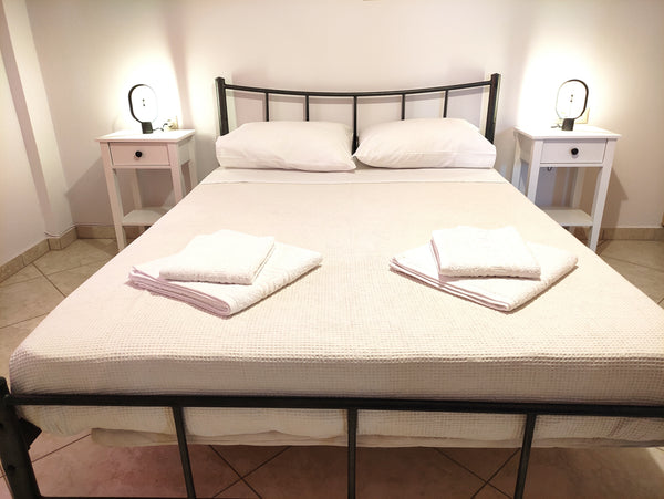 This adorable apartment, located on the family residence complex ground floor.It Chania, Greece EVA 