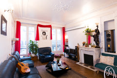 Cosy flat of 115 m² located in the center of Paris, in the immediate proximity o Paris, France Spacious cosy flat (115 m2) - near Champs Élysées Entire rental unit vacation rental 24578691